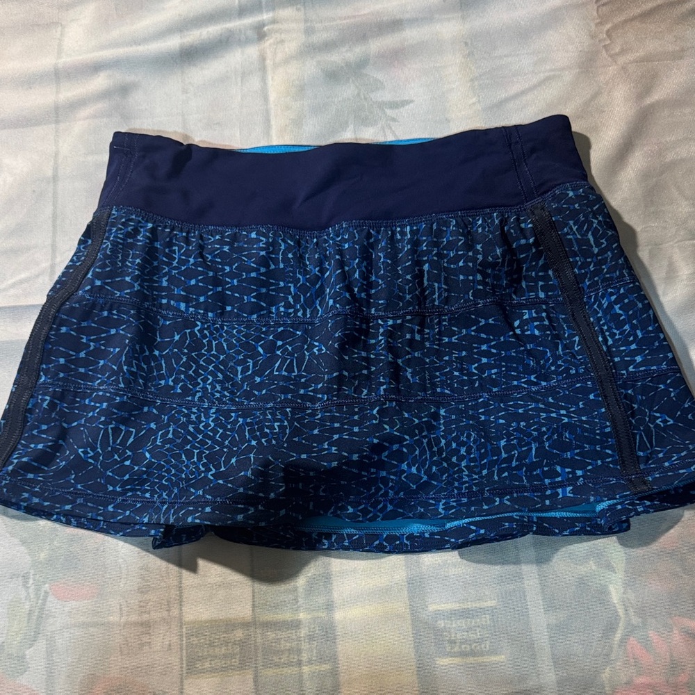 lululemon athletica Navy and Light Blue Patterned Skort